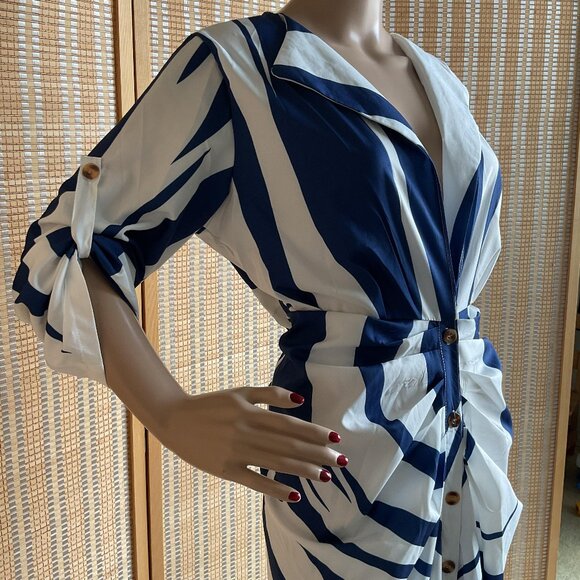 Unique Blue White Deep V Button up Long Ruched Dress Size Large No Name Tag - Picture 3 of 16
